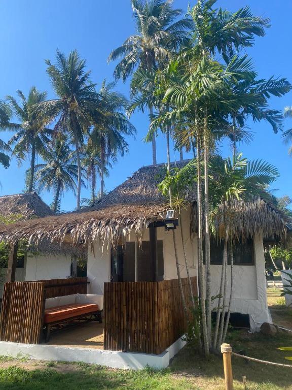 Wild Wood X Hansa Beach Fitness Resort Thongsala Exterior photo