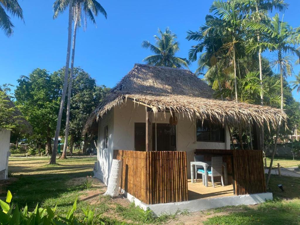 Wild Wood X Hansa Beach Fitness Resort Thongsala Exterior photo