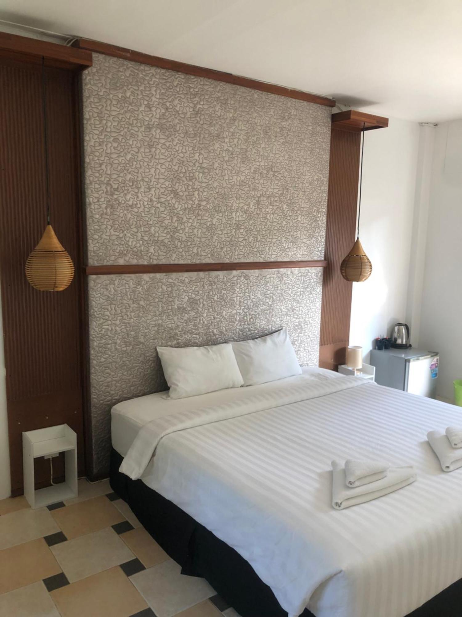 Wild Wood X Hansa Beach Fitness Resort Thongsala Exterior photo